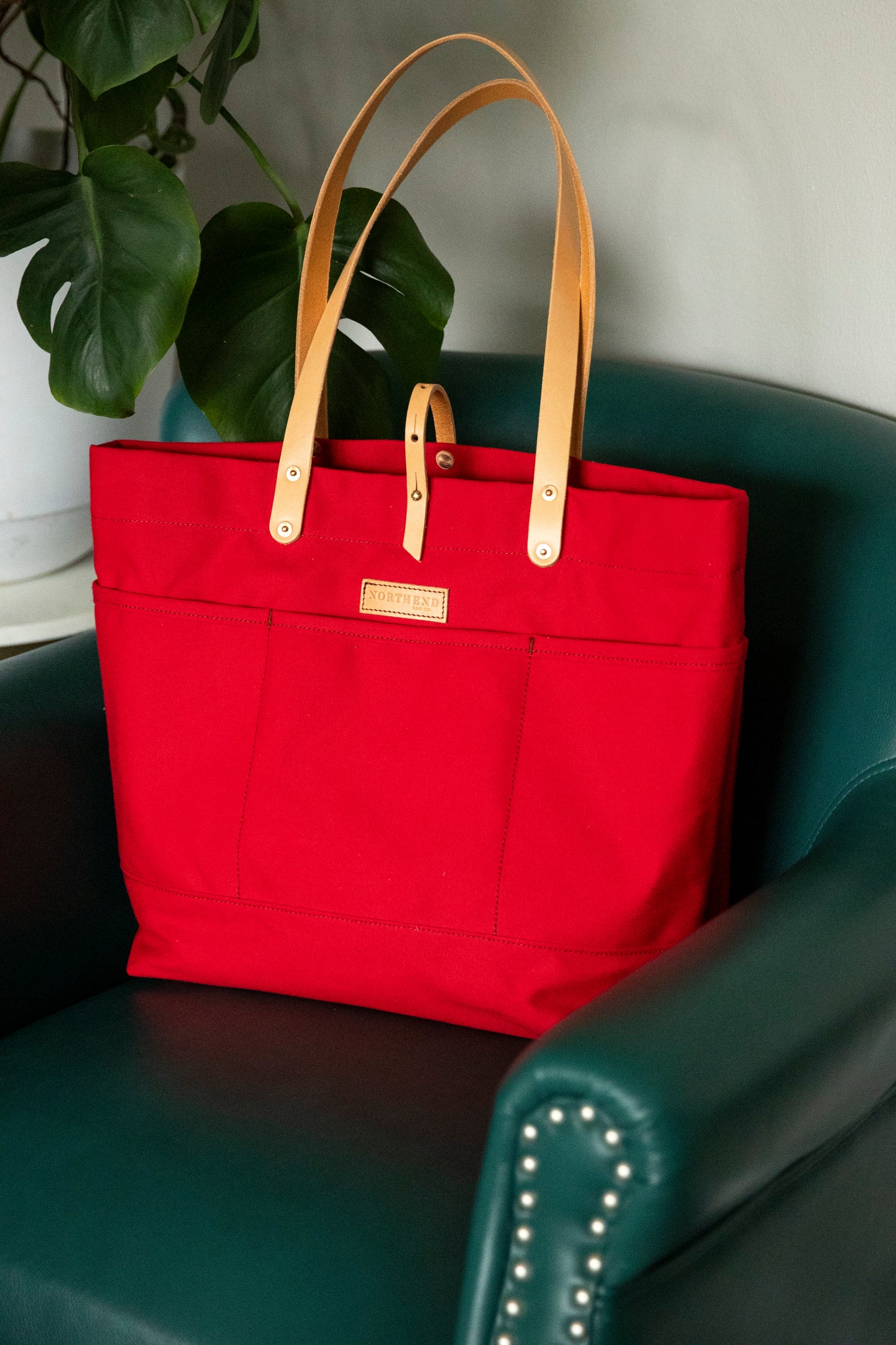 The Virginia Beach Tote in Cherry